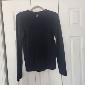GAP Modern Crewneck Long Sleeve Tee. Med Tall